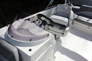20ft NauticStar Yacht For Sale