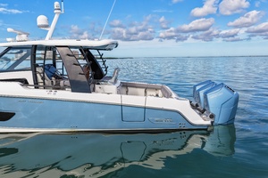 42FT (12.8M) BOSTON WHALER