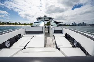 37ft Monterey Yacht For Sale