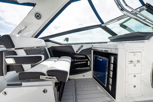 37ft Monterey Yacht For Sale