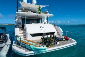 RIO 90ft Horizon Yacht For Sale