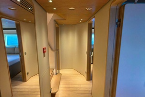 LA VETTA 127ft Custom Line Yacht For Sale