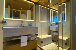 LA VETTA 127ft Custom Line Yacht For Sale