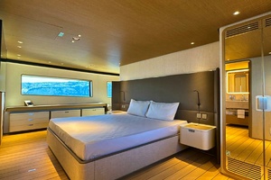 LA VETTA 127ft Custom Line Yacht For Sale