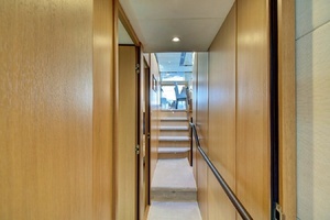 2014 Princess Yachts thumbnail 14