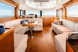 2023 Sirena Yachts thumbnail 16