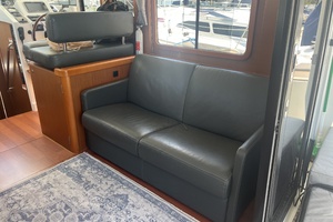 2015 Beneteau Swift Trawler 34 thumbnail 22