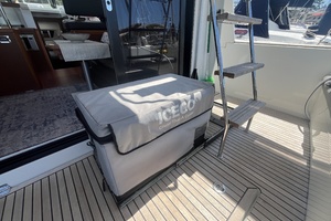 2015 Beneteau Swift Trawler 34 thumbnail 17