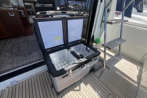 2015 Beneteau Swift Trawler 34 thumbnail 18