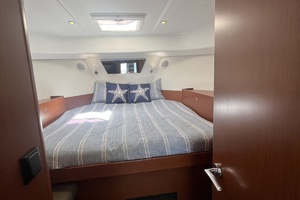 2015 Beneteau Swift Trawler 34 thumbnail 32