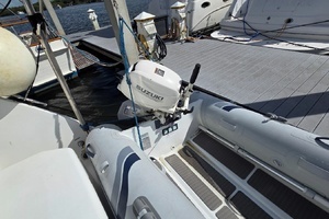 1998 Carver 405 Aft Cabin Motor Yacht thumbnail 66