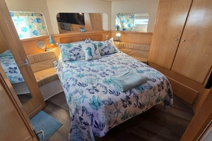 I Swear 40ft Carver Yacht For Sale