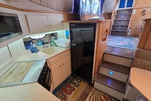 1998 Carver 405 Aft Cabin Motor Yacht thumbnail 38