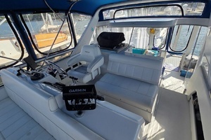 1998 Carver 405 Aft Cabin Motor Yacht thumbnail 16