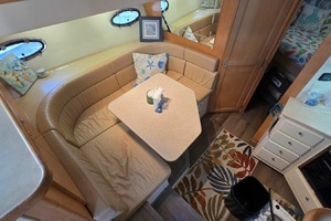 1998 Carver 405 Aft Cabin Motor Yacht thumbnail 36