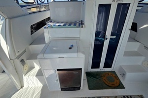 1998 Carver 405 Aft Cabin Motor Yacht thumbnail 8