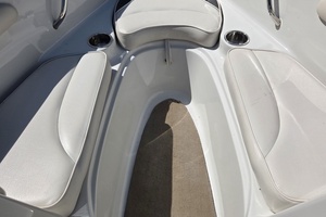 18ft Crownline Yacht For Sale