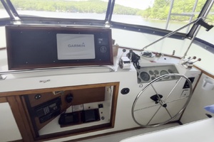 1987 Grand Banks 49 Motor Yacht thumbnail 20