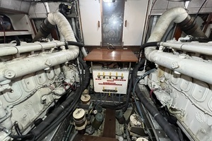 1987 Grand Banks 49 Motor Yacht thumbnail 67