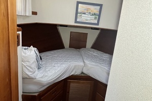 1987 Grand Banks 49 Motor Yacht thumbnail 48