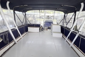 1987 Grand Banks 49 Motor Yacht thumbnail 18