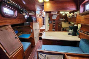 Margaritaville 39ft Bruce Roberts Yacht For Sale