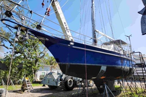 Margaritaville 39ft Bruce Roberts Yacht For Sale