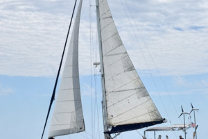 Margaritaville 39ft Bruce Roberts Yacht For Sale