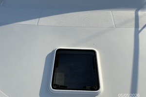 2005 Luhrs Convertible thumbnail 8