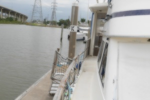 1982 Gulfstar 48 Aft Cabin thumbnail 5