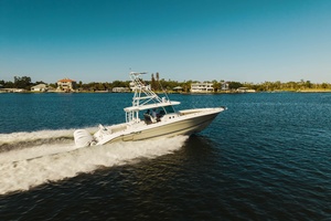 LONG N STRONG 42ft HCB Yacht For Sale