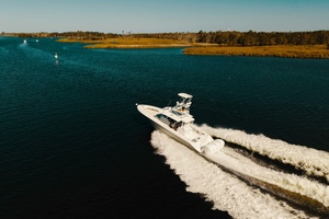 LONG N STRONG 42ft HCB Yacht For Sale