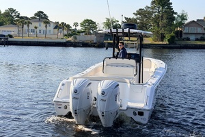 2024 Sea Hunt SE thumbnail 4