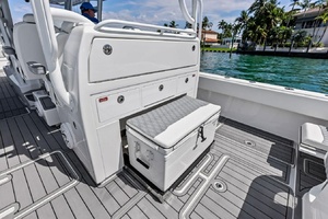 LOONEY TUNE 43ft Invincible Yacht For Sale