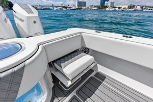 LOONEY TUNE 43ft Invincible Yacht For Sale