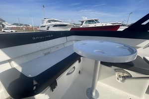Photo 6062760 for 2019 Bayliner VR6 Bowrider I/O  