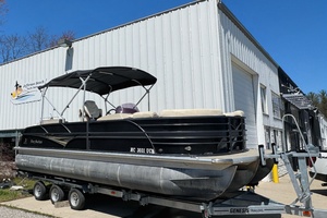 24ft Misty Harbor Yacht For Sale