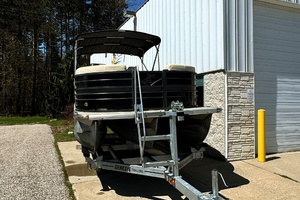 24ft Misty Harbor Yacht For Sale