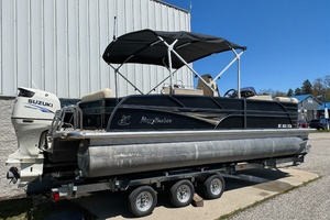 24ft Misty Harbor Yacht For Sale