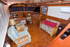 Consaltant 42ft Present Yachts Yacht For Sale