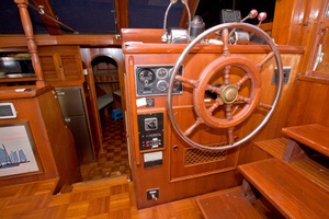 Consaltant 42ft Present Yachts Yacht For Sale