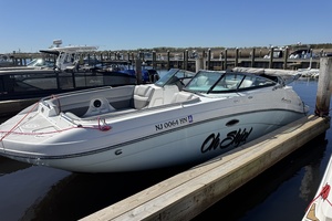 Photo 6063187 for 2019 Hurricane SunDeck 2486 OB  