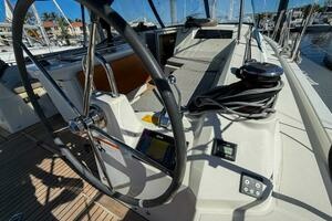 2022 Beneteau 40.1 thumbnail 68