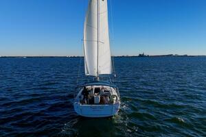 2022 Beneteau 40.1 thumbnail 150