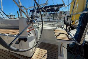 2022 Beneteau 40.1 thumbnail 64
