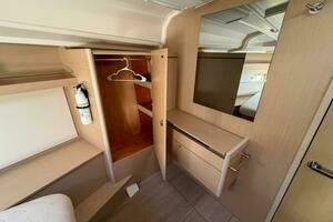 2022 Beneteau 40.1 thumbnail 15