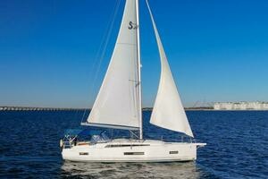 2022 Beneteau 40.1 thumbnail 152