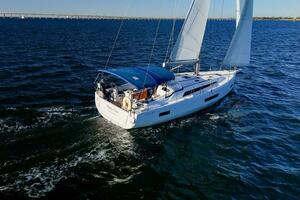 2022 Beneteau 40.1 thumbnail 165