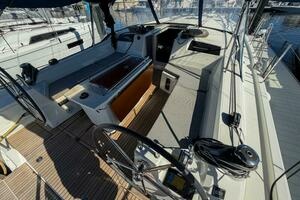 2022 Beneteau 40.1 thumbnail 70