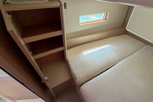 2022 Beneteau 40.1 thumbnail 23